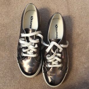 Metallic Camo Supergas